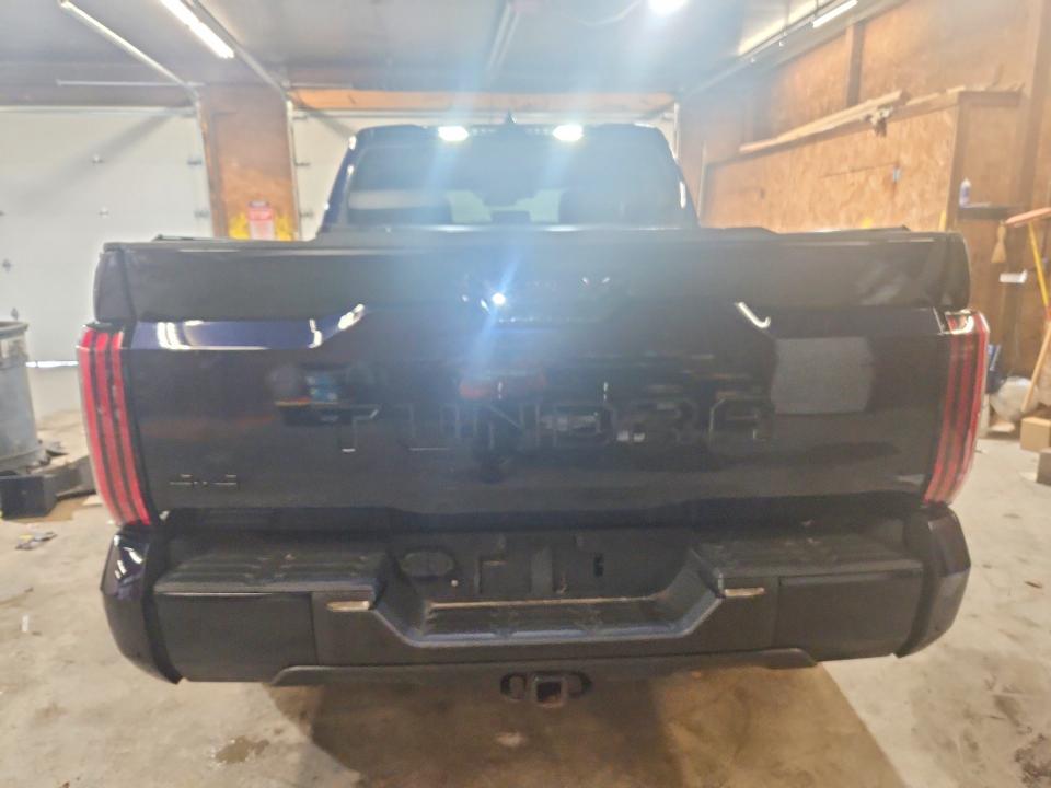 68543216 :رقم المزاد ، 5TFWC5DB5RX058877 vin ، 2024 Toyota Tundra مزاد بيع
