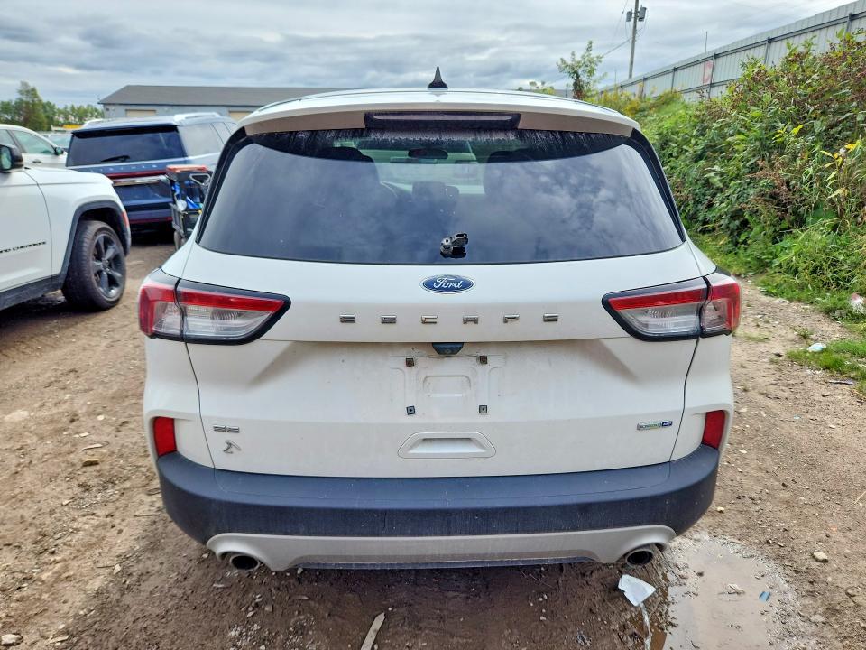 68664106 :رقم المزاد ، 1FMCU9G68LUA10039 vin ، 2020 Ford Escape مزاد بيع