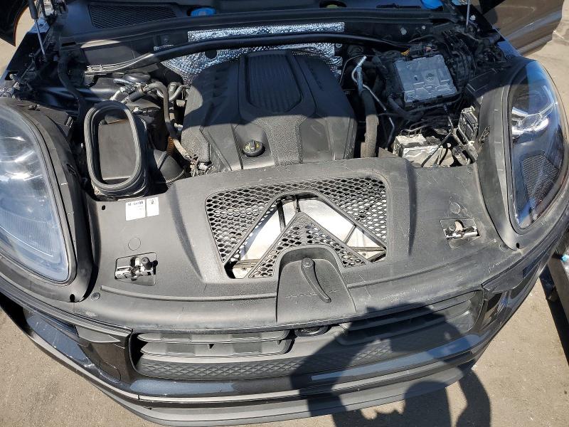 Продажа на аукционе авто 2024 Porsche Macan, vin: WP1AA2A50RLB19930, номер лота: 69611046