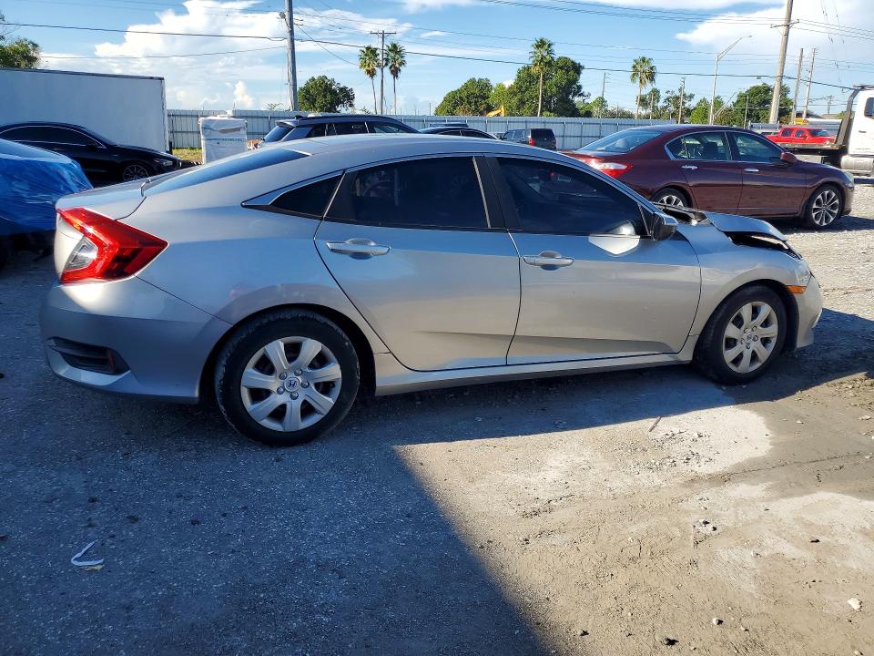 Продажа на аукционе авто 2019 Honda Civic, vin: 19XFC2F66KE028324, номер лота: 67739156