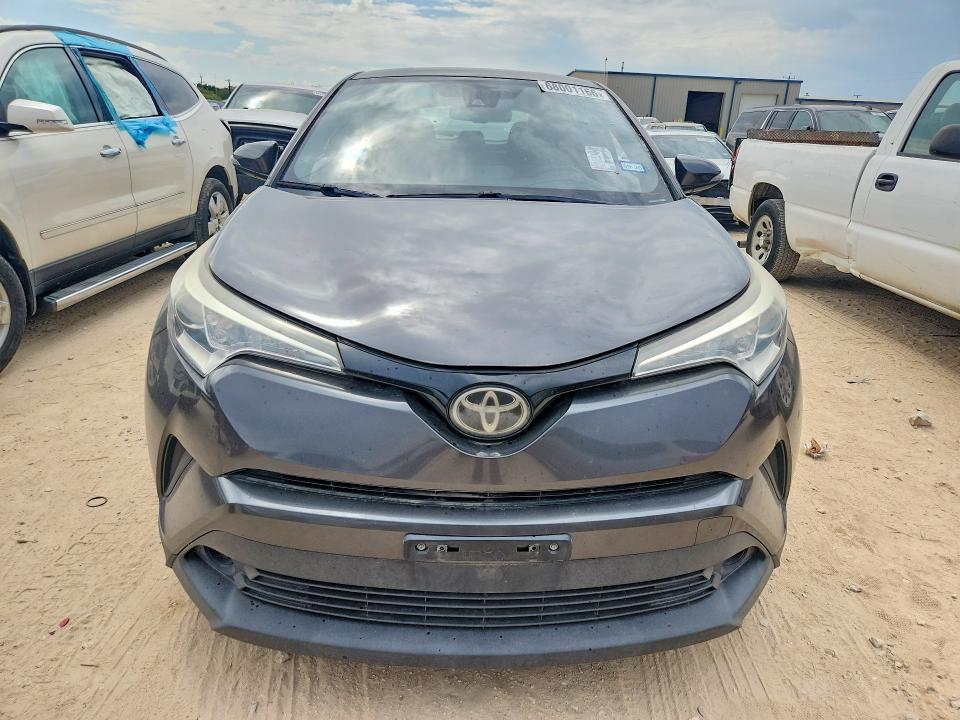 68001166 :رقم المزاد ، NMTKHMBX2JR025644 vin ، 2018 Toyota C-hr مزاد بيع
