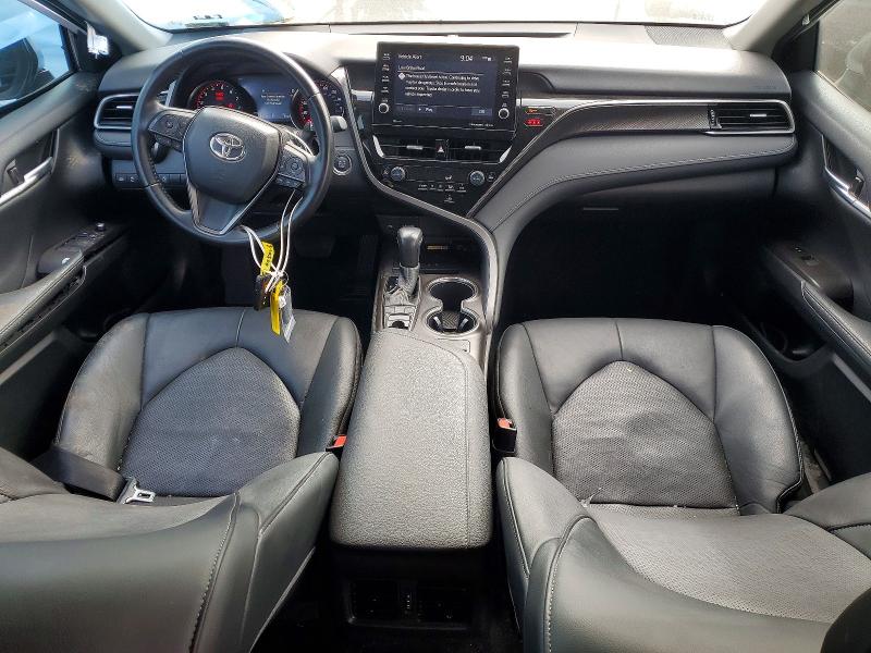 66504176 :رقم المزاد ، 4T1K61AK1NU024722 vin ، 2022 Toyota Camry مزاد بيع