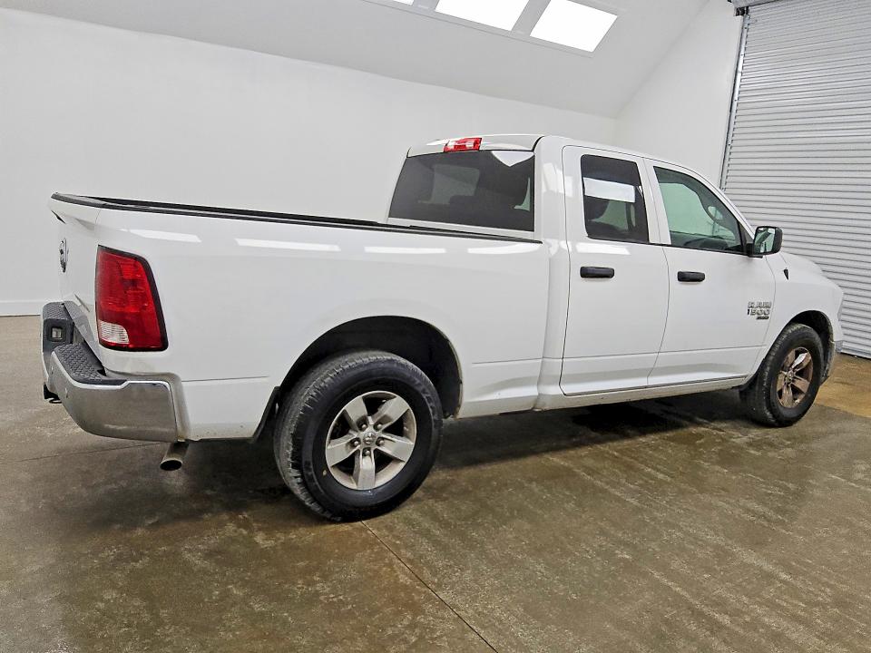 67490326 :رقم المزاد ، 1C6RR6FG6LS158394 vin ، 2020 Ram 1500 Classic مزاد بيع