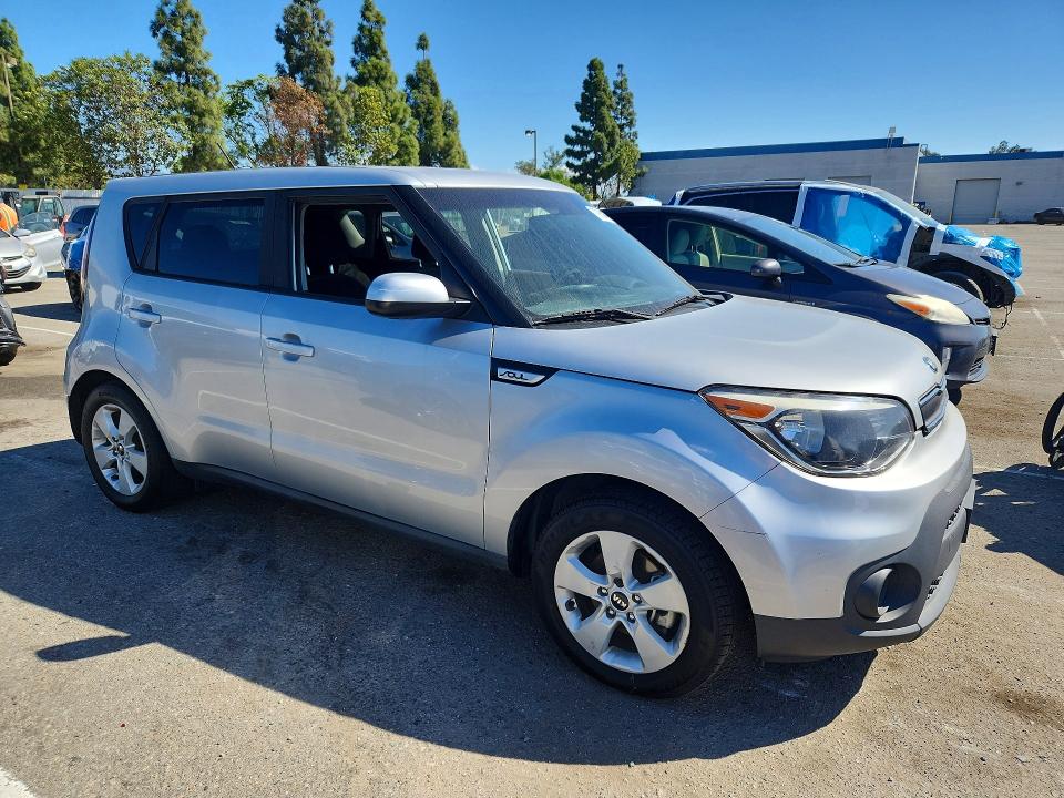 Продаж на аукціоні авто 2018 Kia Soul, vin: KNDJN2A27J7622329, номер лоту: 70656436