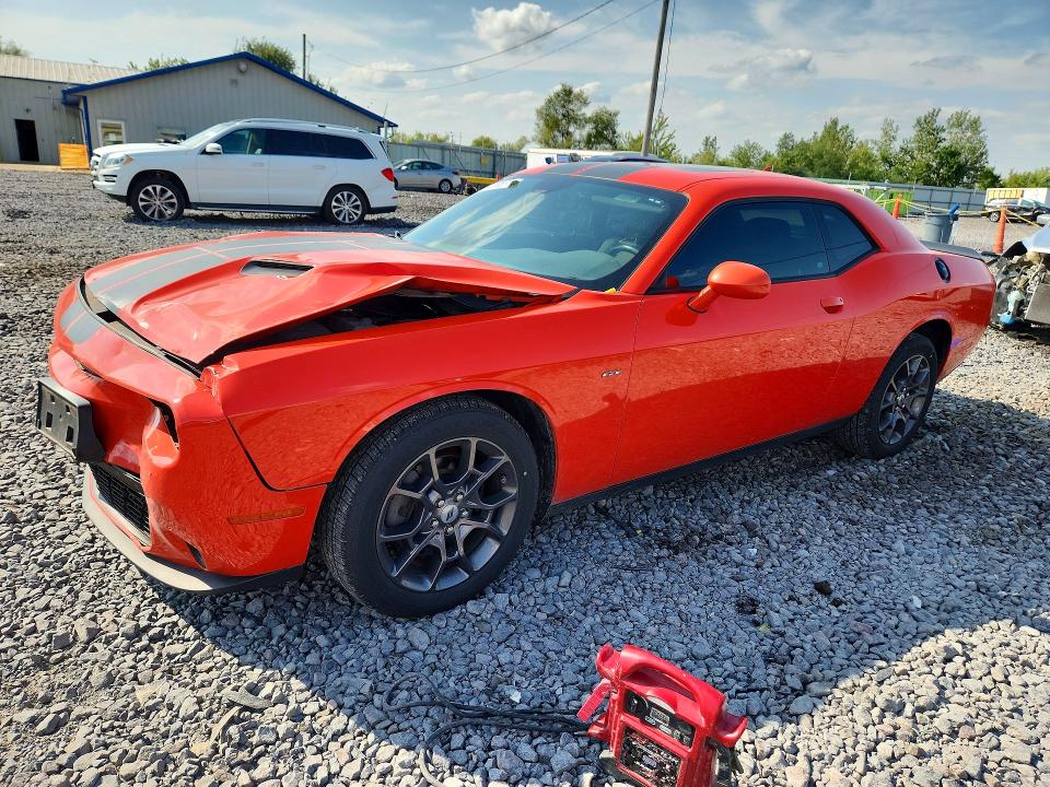 Продаж на аукціоні авто 2018 Dodge Challenger, vin: 2C3CDZGGXJH323076, номер лоту: 68995616