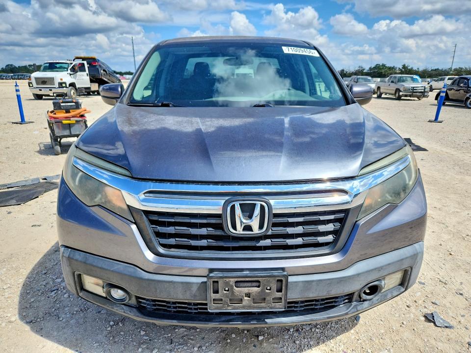 Продажа на аукционе авто 2017 Honda Ridgeline, vin: 5FPYK3F57HB033437, номер лота: 71009456