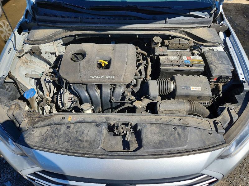 68734176 :رقم المزاد ، 5NPD84LF2JH335749 vin ، 2018 Hyundai Elantra مزاد بيع