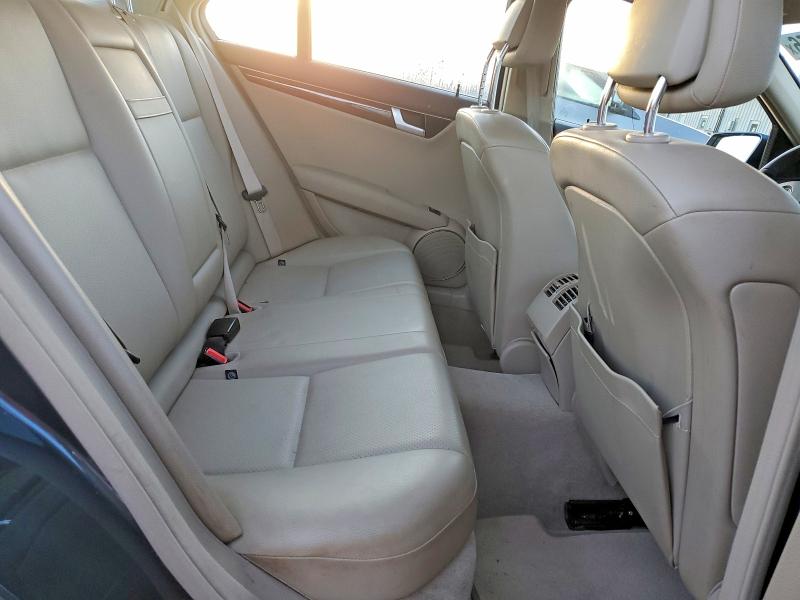 Продаж на аукціоні авто 2013 Mercedes-benz C, vin: WDDGF8AB4DG141040, номер лоту: 68923556