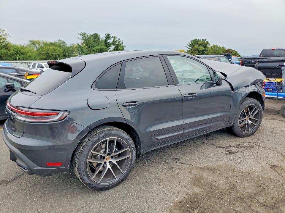 Продажа на аукционе авто 2026 Porsche Macan, vin: WP1AA2A5XTLB18811, номер лота: 69524576