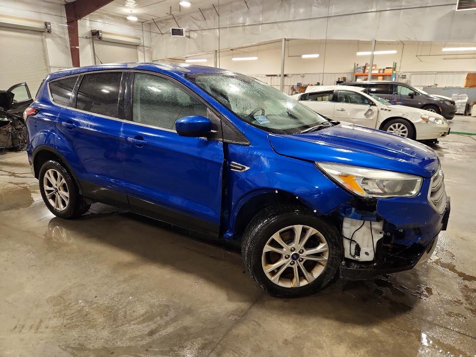 Продажа на аукционе авто 2017 Ford Escape, vin: 1FMCU9GD8HUC66896, номер лота: 69734426