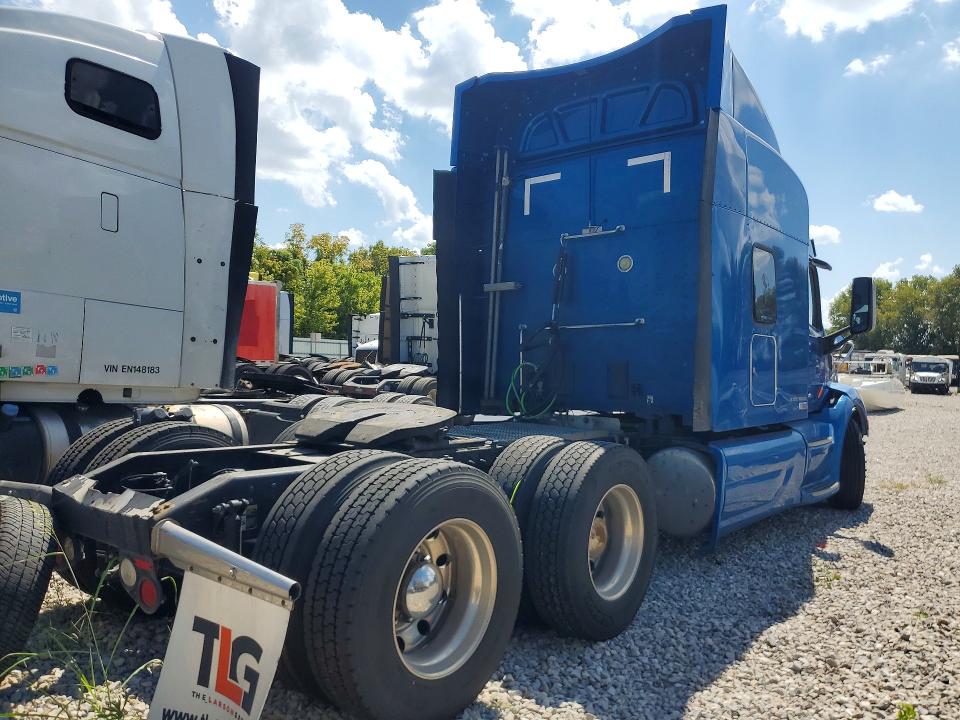 Продажа на аукционе авто 2018 Peterbilt 579, vin: 1XPBDP9X0JD461746, номер лота: 61958546