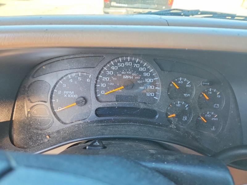 2003 Gmc Yukon Xl მანქანა იყიდება აუქციონზე, vin: 3GKEC16Z93G139413, აუქციონის ნომერი: 70326896