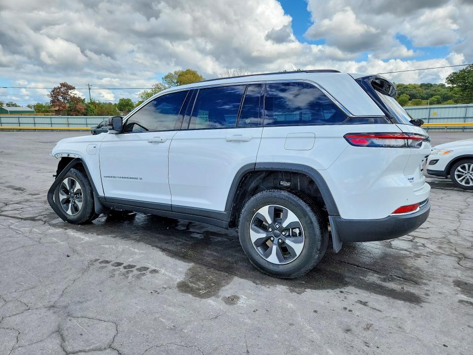 Продаж на аукціоні авто 2022 Jeep Grand Cherokee, vin: 1C4RJYB60N8717107, номер лоту: 70153366