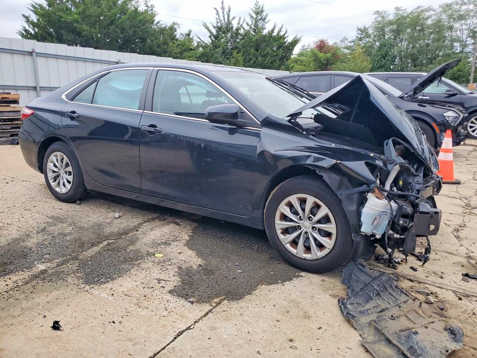 Продажа на аукционе авто 2016 Toyota Camry, vin: 4T4BF1FK6GR526644, номер лота: 70520996
