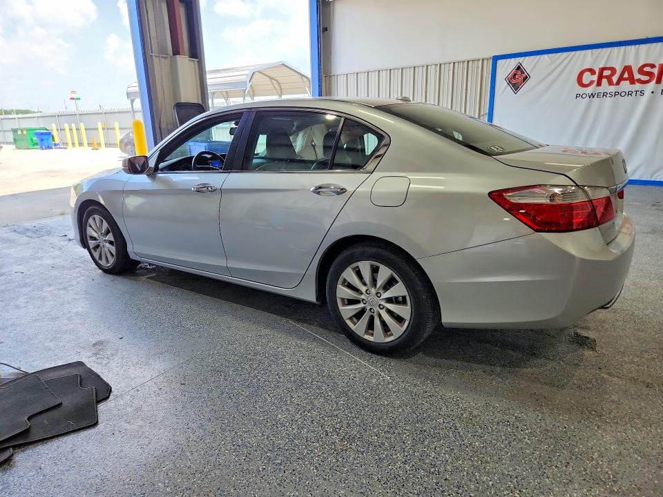 Продажа на аукционе авто 2015 Honda Accord, vin: 1HGCR2F89FA202769, номер лота: 67729716