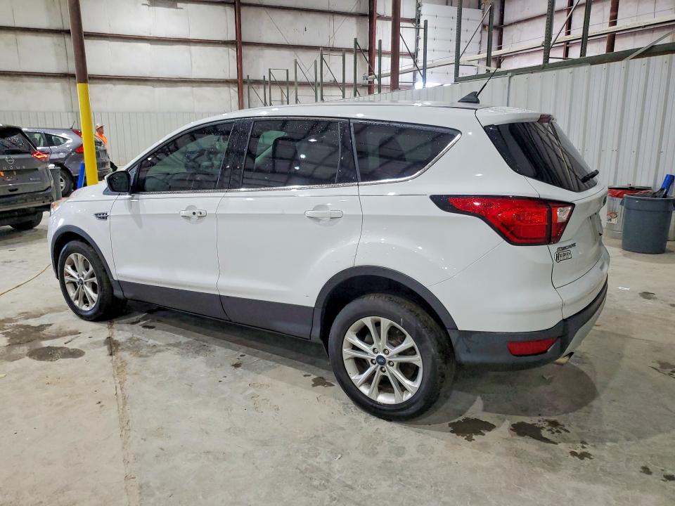 Продажа на аукционе авто 2019 Ford Escape, vin: 1FMCU9GD0KUA69826, номер лота: 68586706