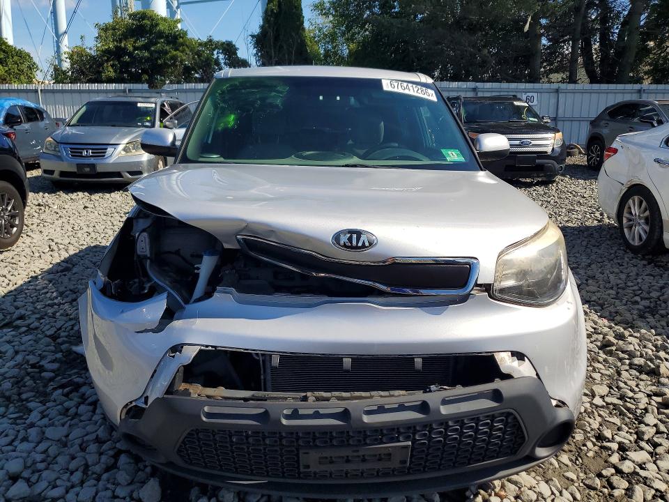 67641286 :رقم المزاد ، KNDJN2A24G7841287 vin ، 2016 Kia Soul مزاد بيع