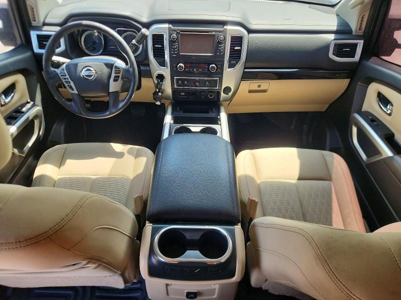 67452376 :رقم المزاد ، 1N6BA1F27HN559898 vin ، 2017 Nissan Titan Xd مزاد بيع