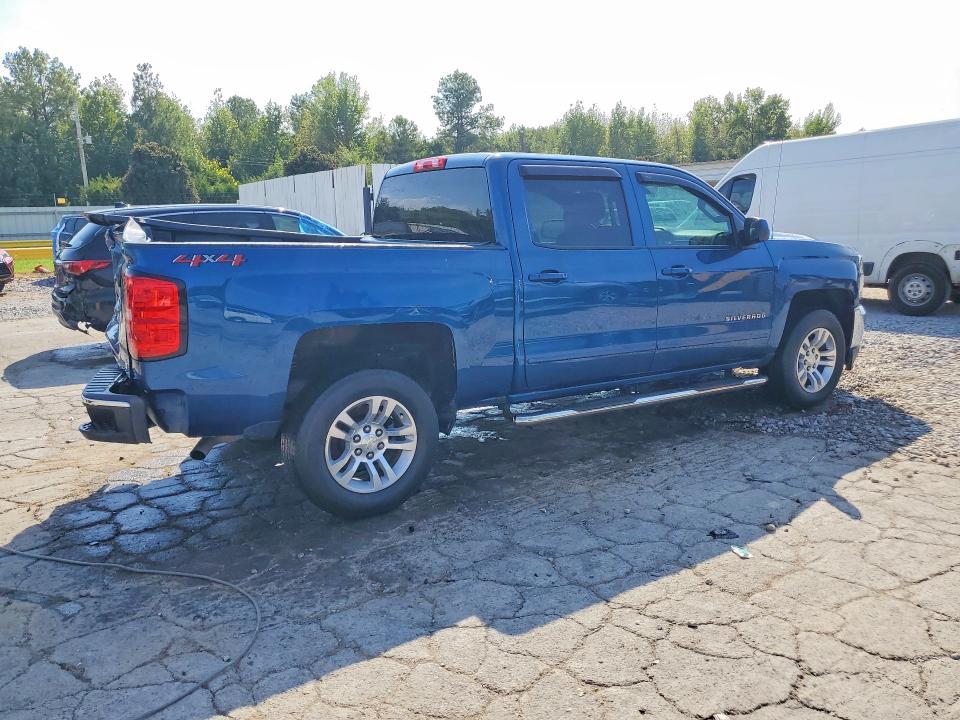 68263696 :رقم المزاد ، 3GCUKRECXJG366564 vin ، 2018 Chevrolet Silverado مزاد بيع