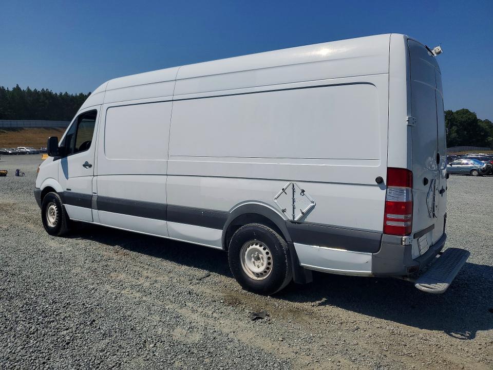 68005076 :رقم المزاد ، WD3PE8CB1C5612611 vin ، 2012 Mercedes-benz Sprinter مزاد بيع