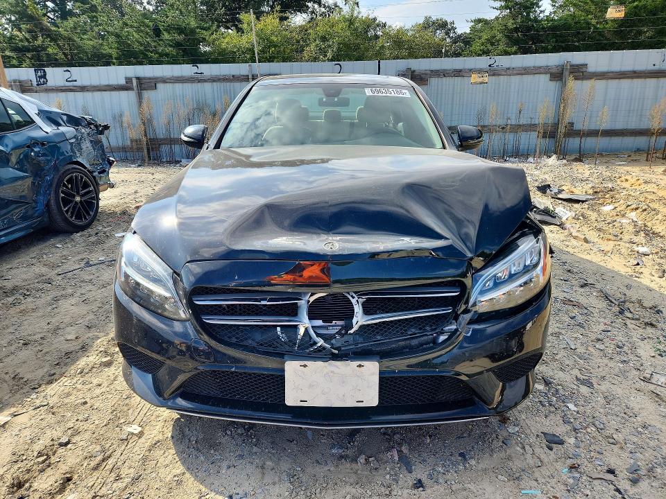 2021 Mercedes-benz C მანქანა იყიდება აუქციონზე, vin: W1KWF8EB6MR652730, აუქციონის ნომერი: 69635186
