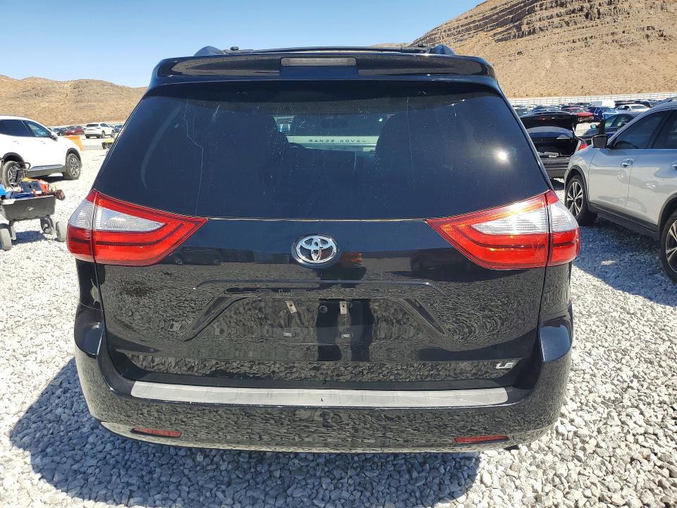 Продаж на аукціоні авто 2017 Toyota Sienna, vin: 5TDKZ3DC3HS769122, номер лоту: 67785276