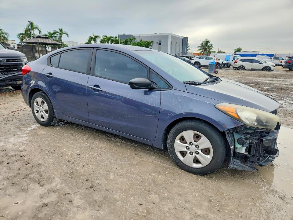 70979376 :رقم المزاد ، KNAFX4A6XF5430403 vin ، 2015 Kia Forte مزاد بيع