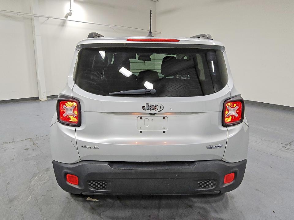 Aukcja sprzedaży 2015 Jeep Renegade, vin: ZACCJBBT8FPB45724, numer aukcji: 69186496
