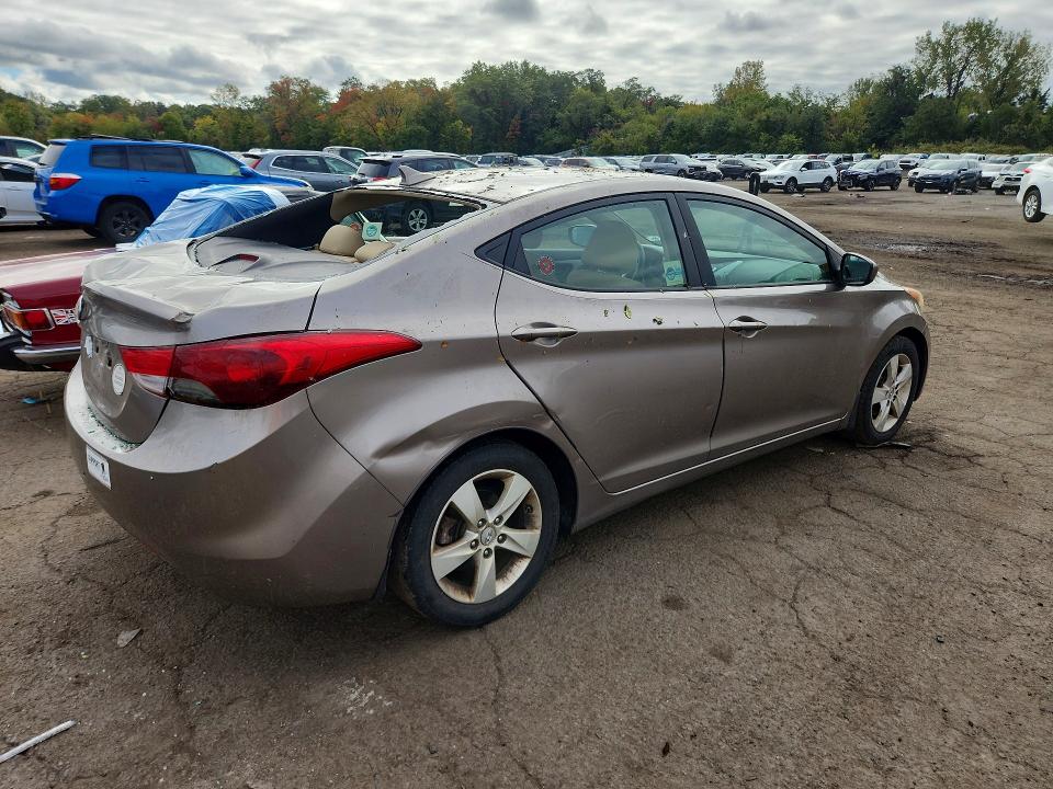 Продажа на аукционе авто 2012 Hyundai Elantra, vin: 5NPDH4AE9CH146643, номер лота: 71096746