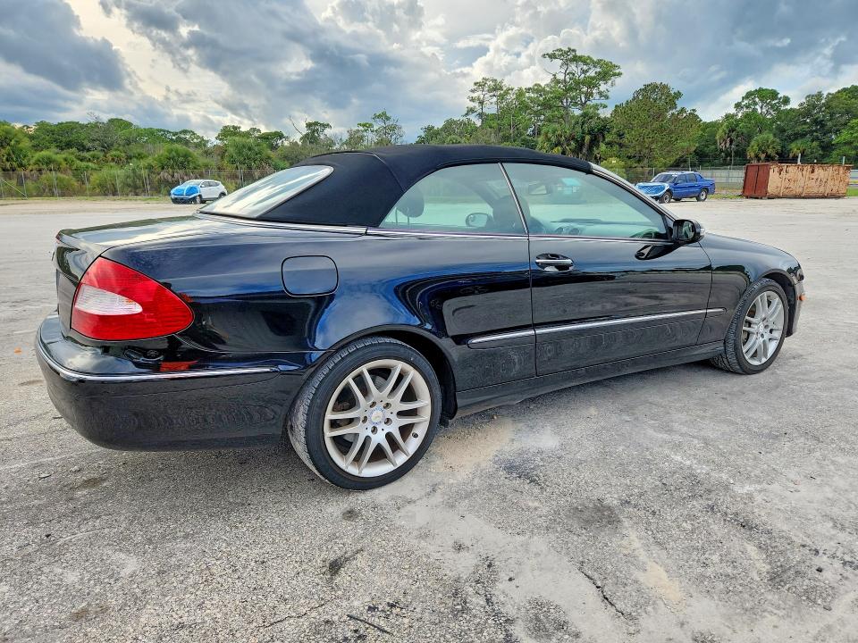 68146896 :رقم المزاد ، WDBTK56F69T107693 vin ، 2009 Mercedes-benz Clk مزاد بيع