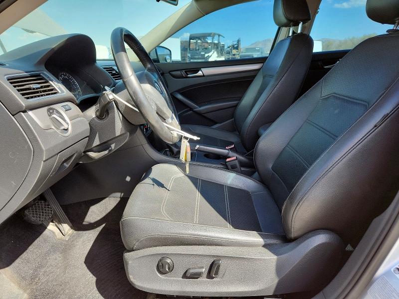 70541346 :رقم المزاد ، 1VWAT7A31FC034739 vin ، 2015 Volkswagen Passat مزاد بيع
