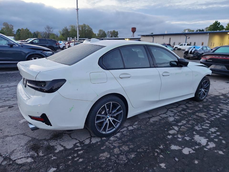 2021 Bmw 330xi მანქანა იყიდება აუქციონზე, vin: 3MW5R7J05M8C18494, აუქციონის ნომერი: 69148016