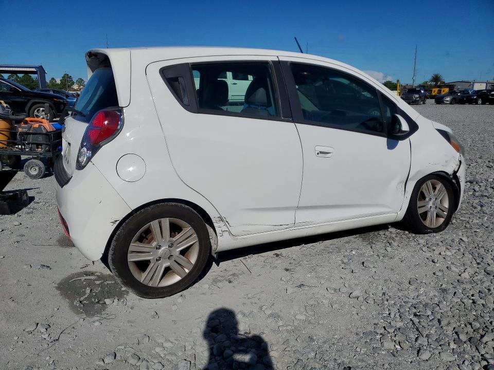 2015 Chevrolet Spark მანქანა იყიდება აუქციონზე, vin: KL8CB6S97FC797126, აუქციონის ნომერი: 68602496