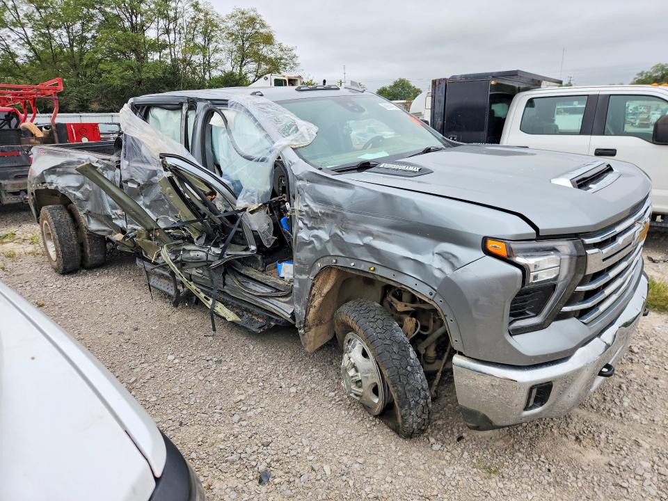 Продажа на аукционе авто 2024 Chevrolet Silverado, vin: 1GC4YUEY8RF153736, номер лота: 69864426