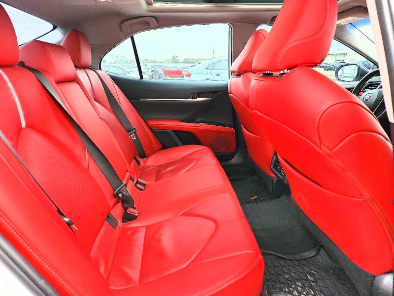 Продажа на аукционе авто 2019 Toyota Camry, vin: 4T1B61HK3KU285965, номер лота: 70586696