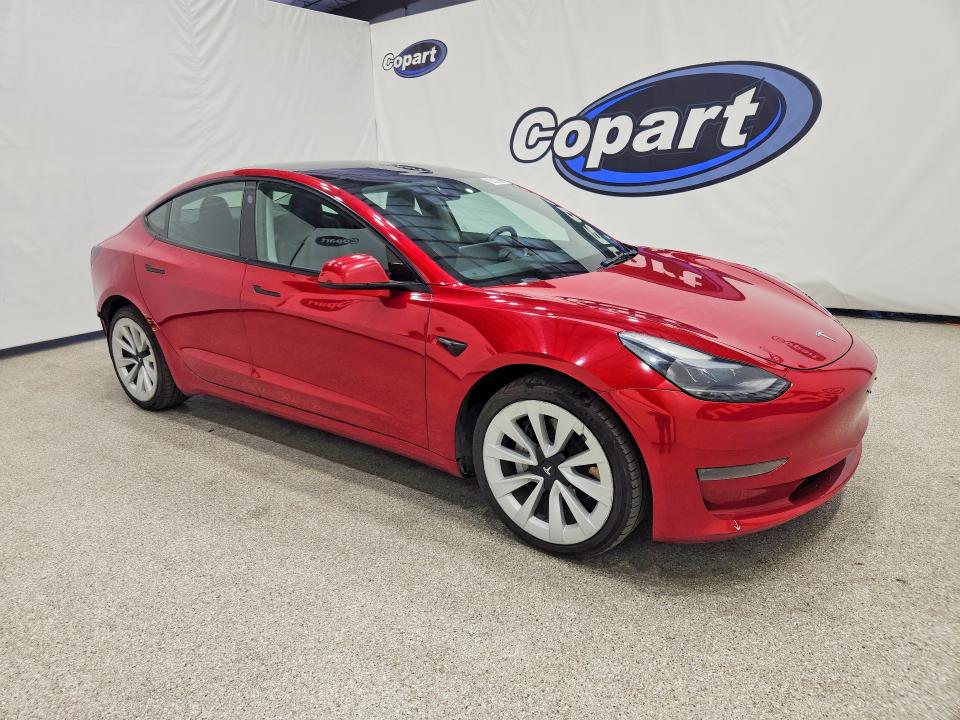 Продажа на аукционе авто 2023 Tesla Model 3, vin: 5YJ3E1EA3PF460268, номер лота: 70998186