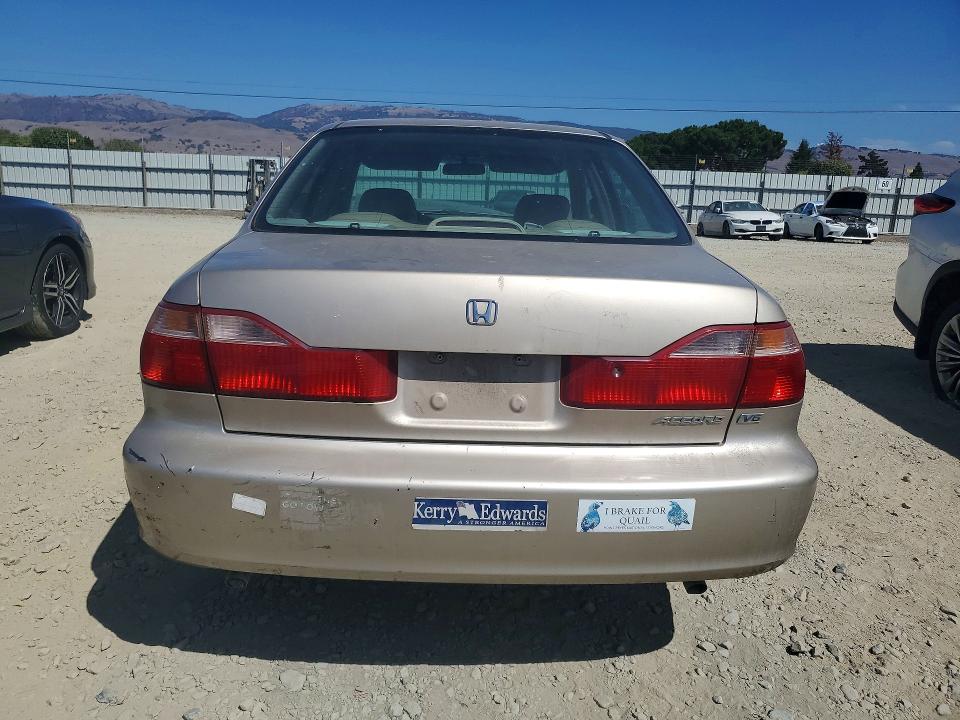 Продажа на аукционе авто 2000 Honda Accord, vin: 1HGCG1657YA077280, номер лота: 68517416