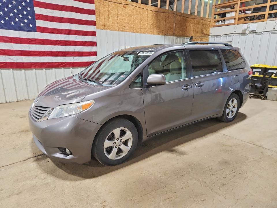 Aukcja sprzedaży 2014 Toyota Sienna, vin: 5TDDK3DC6ES092270, numer aukcji: 69458756
