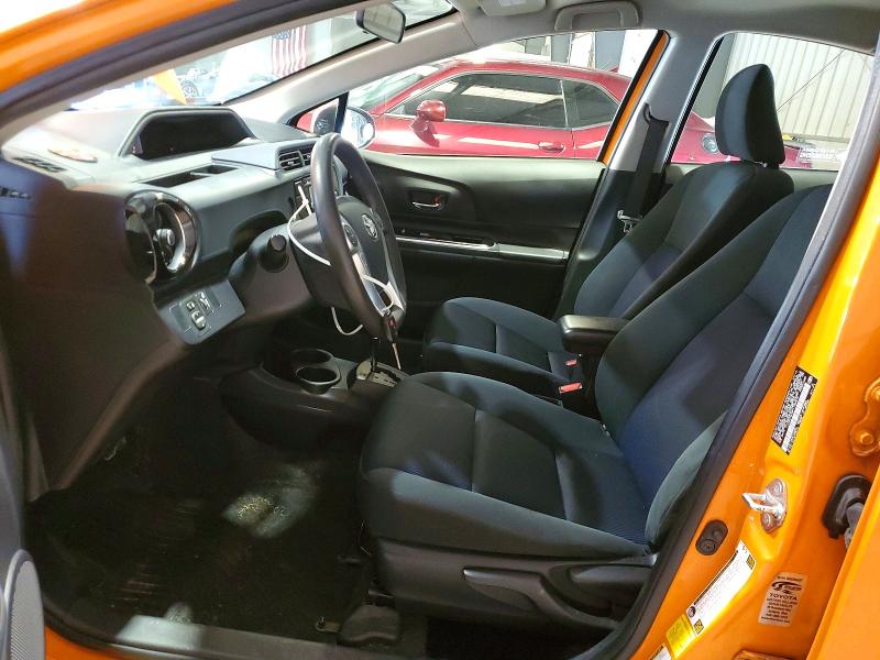 67808446 :رقم المزاد ، JTDKDTB34F1105519 vin ، 2015 Toyota Prius C مزاد بيع