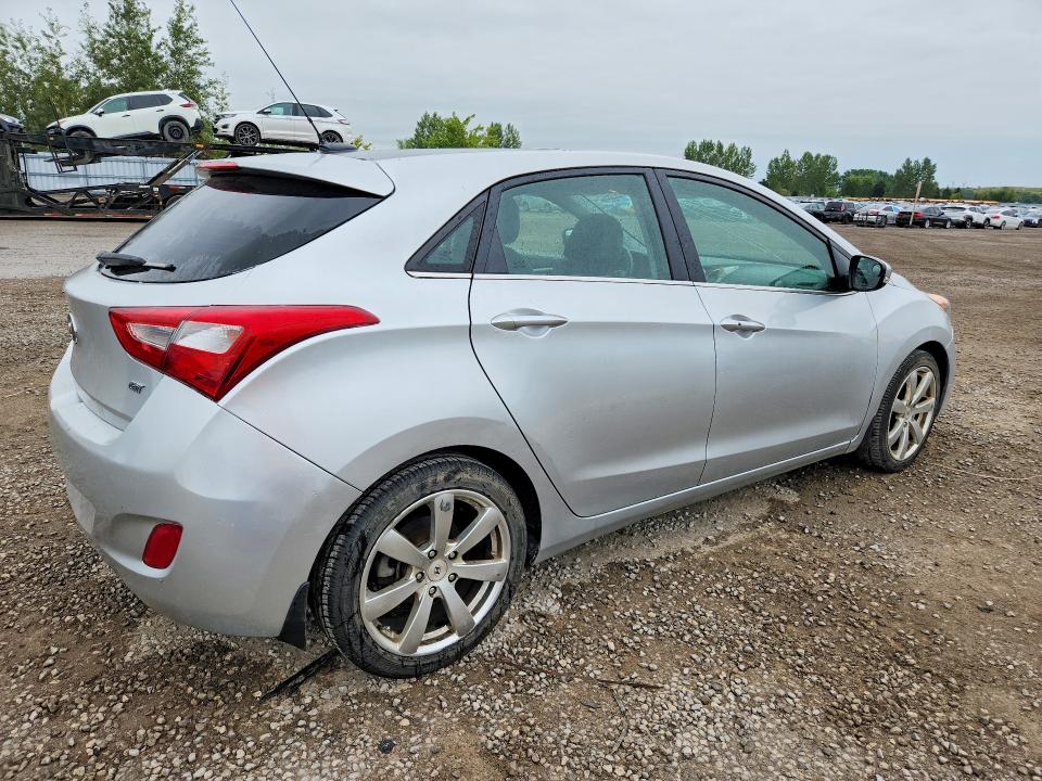 2013 Hyundai Elantra Gt მანქანა იყიდება აუქციონზე, vin: KMHD35LE4DU030769, აუქციონის ნომერი: 68085976