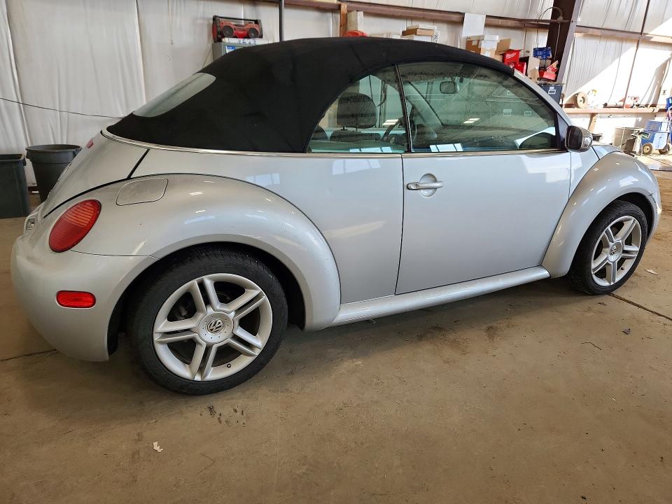 69199516 :رقم المزاد ، 3VWDD21Y84M303971 vin ، 2004 Volkswagen New Beetle مزاد بيع