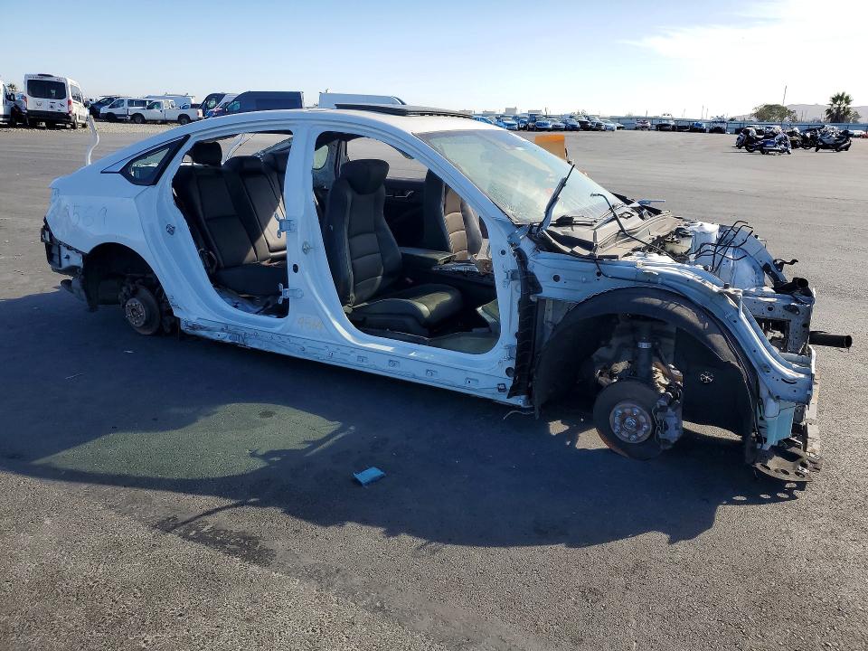 Aukcja sprzedaży 2018 Honda Accord, vin: 1HGCV2F3XJA009569, numer aukcji: 68885216