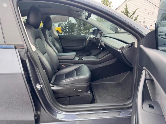 71095416 :رقم المزاد ، 5YJYGDEE2MF200511 vin ، 2021 Tesla Model Y مزاد بيع