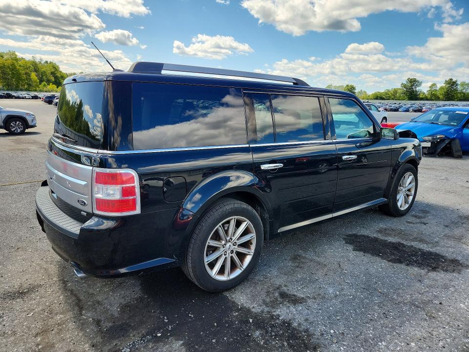 68778176 :رقم المزاد ، 2FMHK6D88HBA11589 vin ، 2017 Ford Flex مزاد بيع