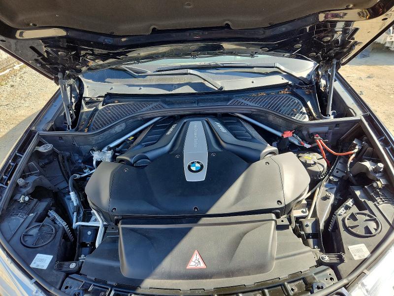 70069756 :رقم المزاد ، 5UXKR6C58G0J82404 vin ، 2016 Bmw X5 مزاد بيع