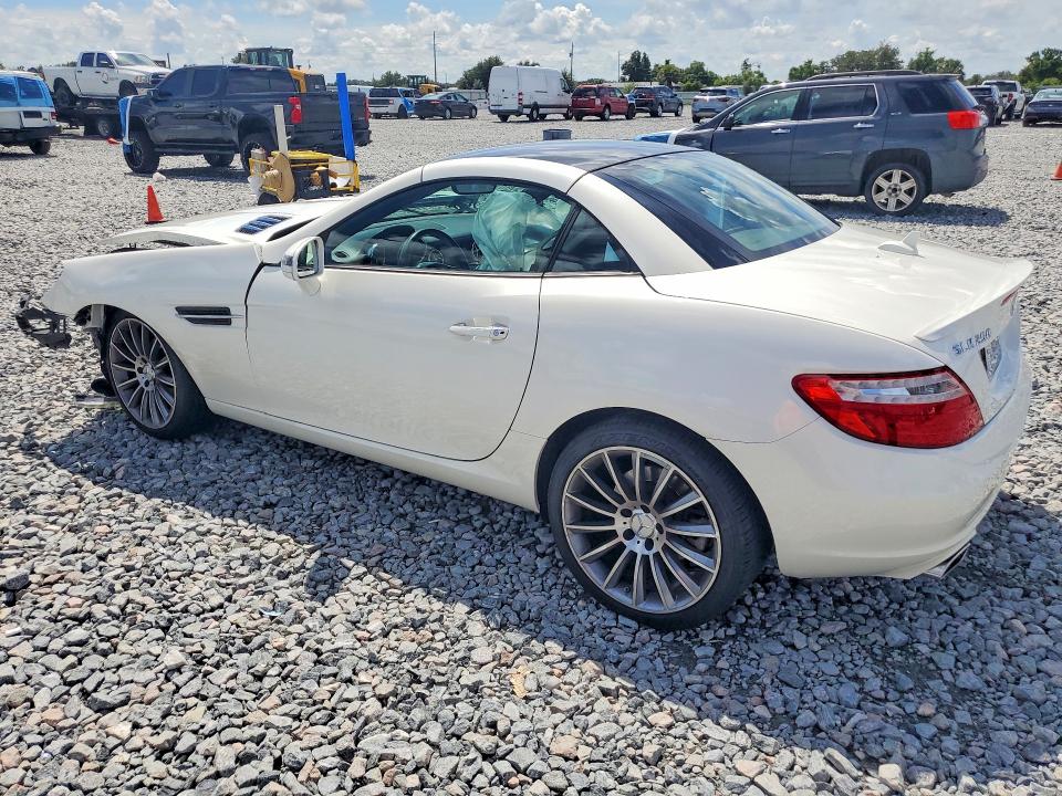 Продажа на аукционе авто 2014 Mercedes-benz Slk, vin: WDDPK4HA2EF081137, номер лота: 68576386