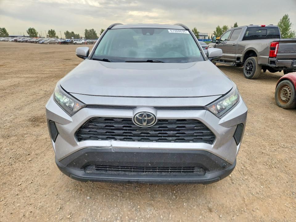 2019 Toyota Rav4 მანქანა იყიდება აუქციონზე, vin: 2T3B1RFV4KC039302, აუქციონის ნომერი: 67460636