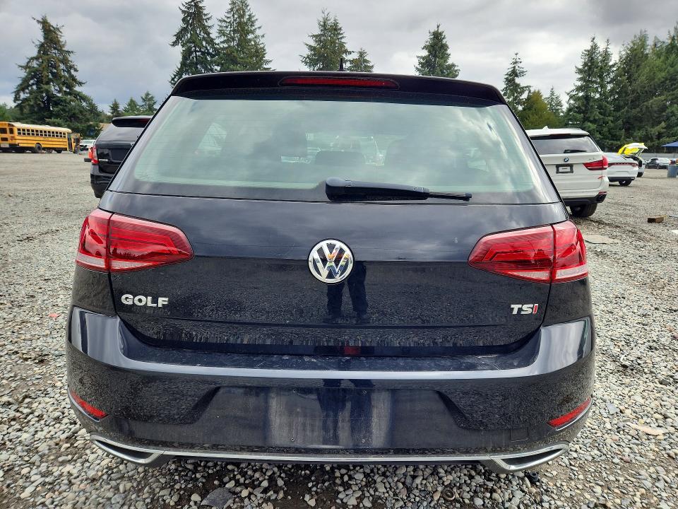68606366 :رقم المزاد ، 3VWG17AU4JM251816 vin ، 2018 Volkswagen Golf مزاد بيع