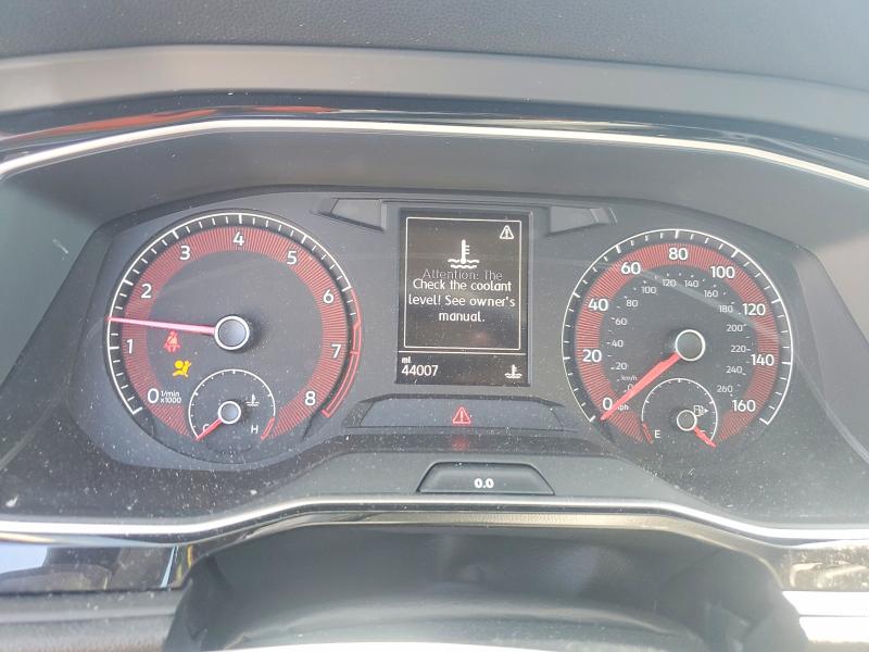 70183376 :رقم المزاد ، 3VWCB7BU3LM076813 vin ، 2020 Volkswagen Jetta مزاد بيع