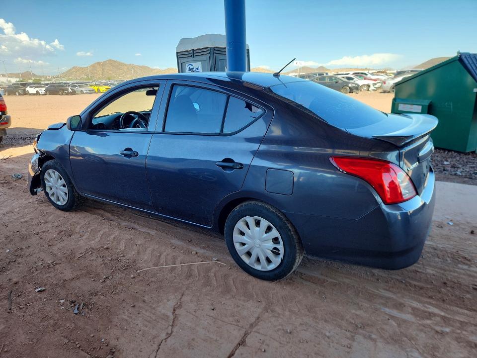 2015 Nissan Versa მანქანა იყიდება აუქციონზე, vin: 3N1CN7AP4FL872960, აუქციონის ნომერი: 67750456